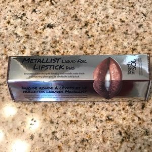 NWT. METALLIST Liquid Foil Lipstick Duo